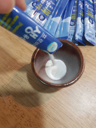 서울약사신협_프로바이오생유산균_2.5G x 100포 — 5점을 준 리뷰어가 2020년 7월 올린 사용 사진