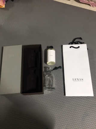 레나스 프리미엄 아로마 디퓨저 200ml  [1SET] — 5점을 준 리뷰어가 2020년 7월 올린 사용 사진