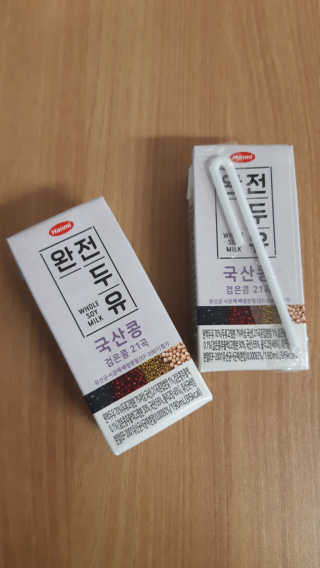 세상간단 완전푸드 [완전두유] 5종 — 5점을 준 리뷰어가 2020년 4월 올린 사용 사진
