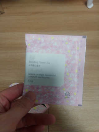 [중소기업유통센터 X 우수소상공인] 꽃물 블렌딩플라워티 15g 10개입_4종1랜덤 — 5점을 준 리뷰어가 2020년 12월 올린 사용 사진