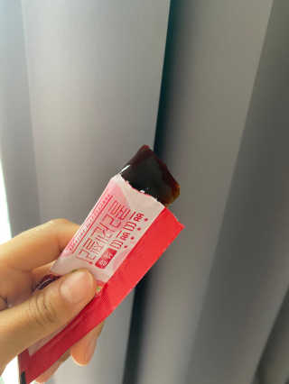 헬스업_쁘띠쁘띠석류콜라겐젤리_20g x 14포 — 4점을 준 리뷰어가 2020년 8월 올린 사용 사진
