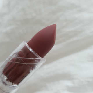 셀프코딩 코드 레드 소프트 립스틱 — 5점을 준 리뷰어가 2020년 7월 올린 사용 사진