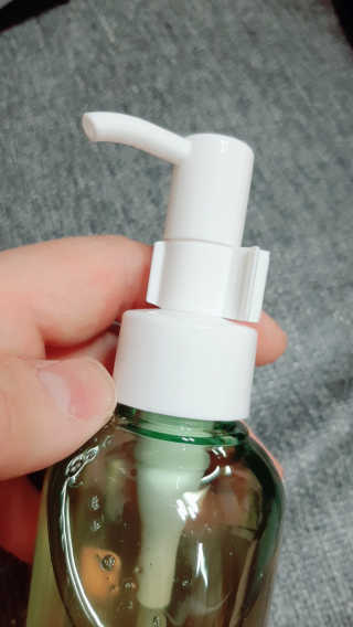 스킨큐어 산다화 순한 클렌징 동백 오일 200ml — 5점을 준 리뷰어가 2020년 5월 올린 사용 사진