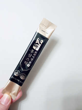 헬스업_천명진프리미엄홍삼스틱_10ml x 30포 — 5점을 준 리뷰어가 2020년 10월 올린 사용 사진