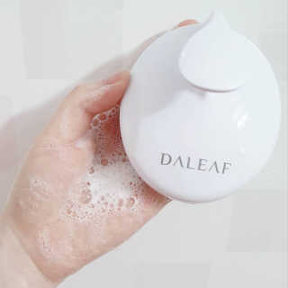 달리프 베러 퍼퓸 샴푸 1000ml 레이니데이 or 일랑로즈 — 5점을 준 리뷰어가 2020년 4월 올린 사용 사진