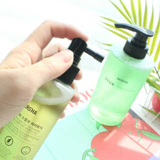 워샤 쑥테라피 딥스칼프 샴푸 500ml + 헤어토닉 150ml — 5점을 준 리뷰어가 2020년 5월 올린 사용 사진