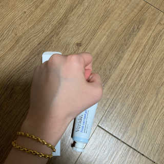 클리너스 [베리드]  프레쉬 케어 핸드 겔 — 4점을 준 리뷰어가 2020년 11월 올린 사용 사진