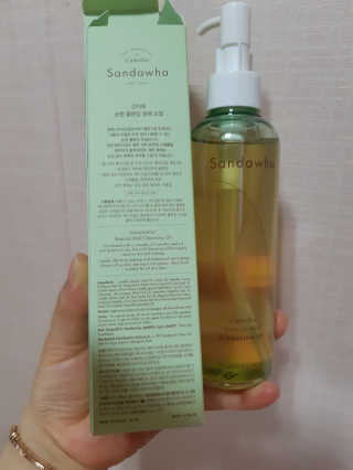 스킨큐어 산다화 순한 클렌징 동백 오일 200ml — 5점을 준 리뷰어가 2020년 5월 올린 사용 사진