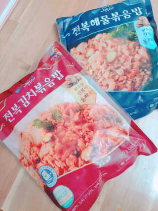 바다는다웰빙이다 전복해물볶음밥/전복김치볶음밥 250g-4봉지 — 4점을 준 리뷰어가 2020년 10월 올린 사용 사진