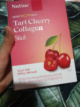 뉴틴 타트체리 콜라겐 스틱 20g X 30포 — 5점을 준 리뷰어가 2020년 7월 올린 사용 사진