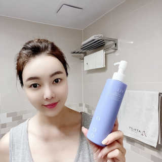 이엘티 비타 하이드로 딥 클렌징 오일 — 5점을 준 리뷰어가 2020년 7월 올린 사용 사진