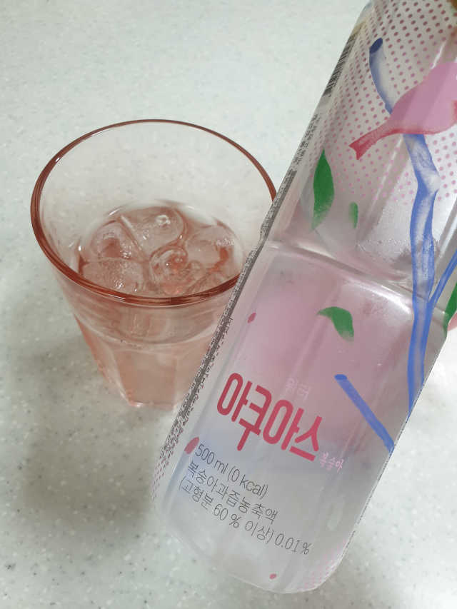 ★[아쿠아스] 복숭아 플레이버워터 1BOX 20개입★ 리뷰 사진