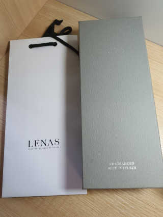 레나스 프리미엄 아로마 디퓨저 200ml  [1SET] — 5점을 준 리뷰어가 2020년 6월 올린 사용 사진