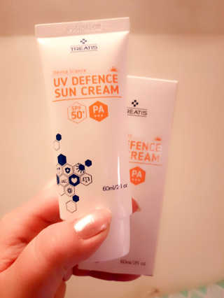트리티스 US [TREATIS] UV Defence Sun Cream PA+++ / SPF50+ — 5점을 준 리뷰어가 2020년 11월 올린 사용 사진