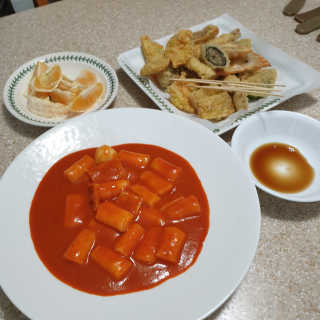 죠스떡볶이 [죠스푸드] 짜빠떡볶이+떡또그+범벅만두 신메뉴 3종 — 5점을 준 리뷰어가 2020년 5월 올린 사용 사진