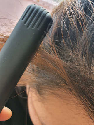 모즈헤어 휴대용 미니 고데기 — 5점을 준 리뷰어가 2020년 10월 올린 사용 사진