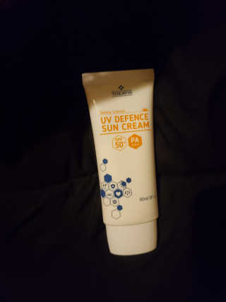 트리티스 US [TREATIS] UV Defence Sun Cream PA+++ / SPF50+ — 5점을 준 리뷰어가 2020년 12월 올린 사용 사진