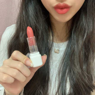 셀프코딩 코드 레드 소프트 립스틱 — 5점을 준 리뷰어가 2020년 7월 올린 사용 사진