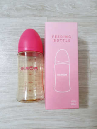 유비맘 PPSU 젖병 노꼭지_260ml_컬러 랜덤 발송 — 5점을 준 리뷰어가 2020년 9월 올린 사용 사진