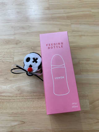 유비맘 PPSU 젖병 노꼭지_260ml_컬러 랜덤 발송 — 5점을 준 리뷰어가 2020년 10월 올린 사용 사진