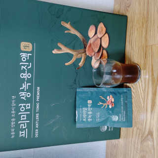 서울약사신협 약사신협_생녹용 진액_70ml x 30포 — 5점을 준 리뷰어가 2020년 9월 올린 사용 사진