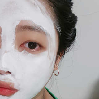 리더스코스메틱 리더스 밀크 스폰지 마스크 — 5점을 준 리뷰어가 2020년 12월 올린 사용 사진