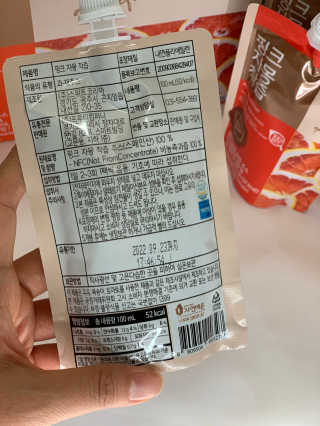 자연에온 핑크 자몽 착즙 100mL 10개입 2BOX — 4점을 준 리뷰어가 2020년 11월 올린 사용 사진