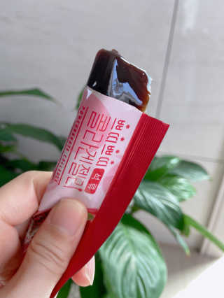 헬스업_쁘띠쁘띠석류콜라겐젤리_20g x 14포 — 5점을 준 리뷰어가 2020년 11월 올린 사용 사진