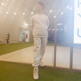 브랜디드라이프스타일코리아 행텐 헤리티지 맨투맨 SET — 5점을 준 리뷰어가 2020년 11월 올린 사용 사진