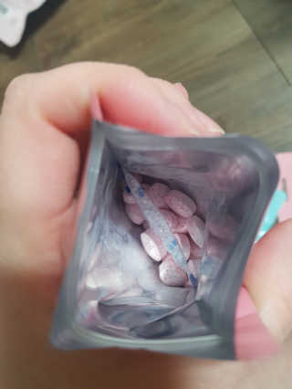 입 냄새 완화에 도움을 주는 에티켓 캔디 복숭아맛 앳캔디 — 5점을 준 리뷰어가 2020년 11월 올린 사용 사진