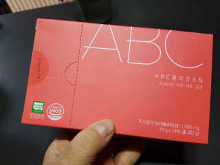 이너뷰티템, 니몸내몸 ABC 콜라겐 젤리스틱 14포 — 5점을 준 리뷰어가 2020년 11월 올린 사용 사진