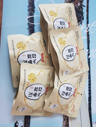 [꾸콤] 참참 전통 찹쌀 누룽지 일주일세트 60g x 5 — 4점을 준 리뷰어가 2020년 10월 올린 사용 사진