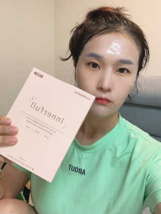 이너풀 하이 모이스처라이징 바이오셀룰로오스 마스크 — 5점을 준 리뷰어가 2020년 8월 올린 사용 사진