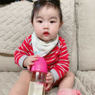 유비맘 PPSU 젖병 노꼭지_260ml_컬러 랜덤 발송 — 5점을 준 리뷰어가 2020년 10월 올린 사용 사진