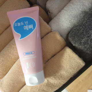 IO 아이오 오늘도 넌 예뻐 - 데일리딥 클렌징폼 — 5점을 준 리뷰어가 2020년 12월 올린 사용 사진