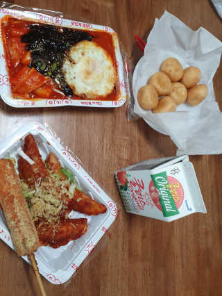 죠스떡볶이 [죠스푸드] 짜빠떡볶이+떡또그+범벅만두 신메뉴 3종 — 3점을 준 리뷰어가 2020년 5월 올린 사용 사진