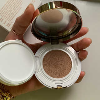 디어벨르 크림쿠션 DEAR BELLE CREAM COUSION — 4점을 준 리뷰어가 2020년 9월 올린 사용 사진