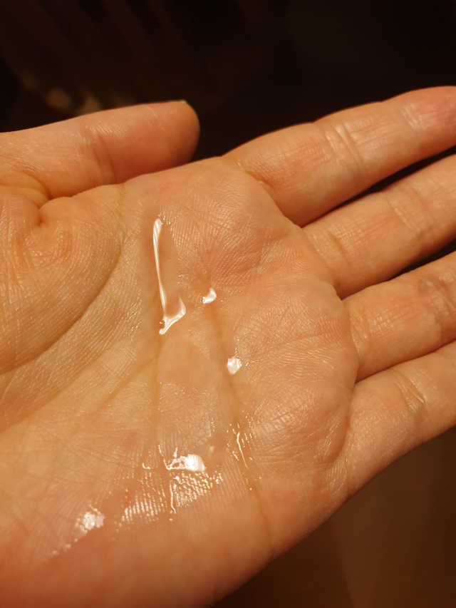 에센스 스탑디어글리 레드모먼트 에센스 120ml 리뷰 사진