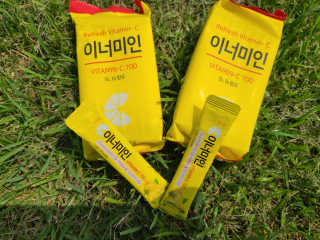 이너미인 VITAMIN-C 700 — 5점을 준 리뷰어가 2020년 8월 올린 사용 사진