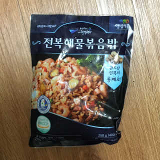 바다는다웰빙이다 전복해물볶음밥/전복김치볶음밥 250g-4봉지 — 5점을 준 리뷰어가 2020년 9월 올린 사용 사진