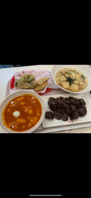 죠스떡볶이 [죠스푸드] 짜빠떡볶이+떡또그+범벅만두 신메뉴 3종 — 4점을 준 리뷰어가 2020년 5월 올린 사용 사진