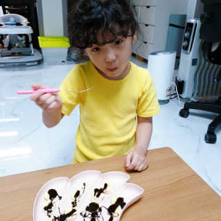 [스미후루] 감숙왕은초코가조왕 3입+감숙왕 인형 — 5점을 준 리뷰어가 2020년 9월 올린 사용 사진