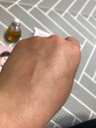 미구하라 울트라 화이트닝 앰플 35ml — 5점을 준 리뷰어가 2020년 4월 올린 사용 사진