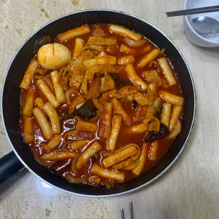 화곡미담 옛날 떡볶이 — 3점을 준 리뷰어가 2020년 4월 올린 사용 사진