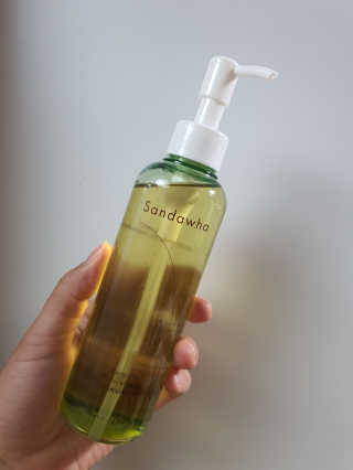 스킨큐어 산다화 순한 클렌징 동백 오일 200ml — 5점을 준 리뷰어가 2020년 5월 올린 사용 사진