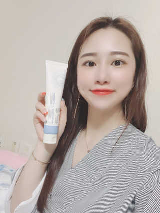 아미니 퍼펙트 딥세라 클렌저 — 5점을 준 리뷰어가 2020년 7월 올린 사용 사진