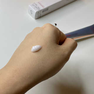 스와니코코 펩타이드 아이크림 튜브형 20ml — 5점을 준 리뷰어가 2020년 9월 올린 사용 사진