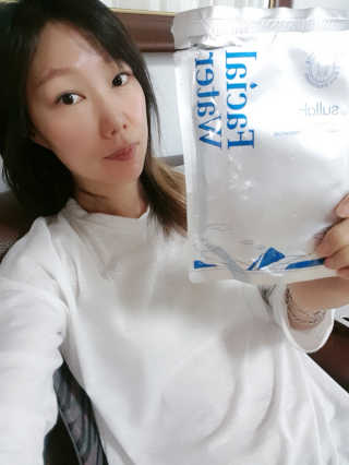 [설랩] 클렌징워터 세안수 500ml x 6팩 — 4점을 준 리뷰어가 2020년 10월 올린 사용 사진