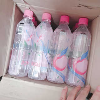아쿠아스 플레이버워터 [아쿠아스] 제로칼로리 플레이버워터 복숭아/청포도 1BOX 20개입 — 5점을 준 리뷰어가 2020년 7월 올린 사용 사진