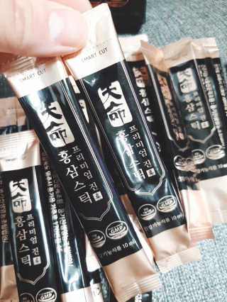 헬스업_천명진프리미엄홍삼스틱_10ml x 30포 — 5점을 준 리뷰어가 2020년 9월 올린 사용 사진